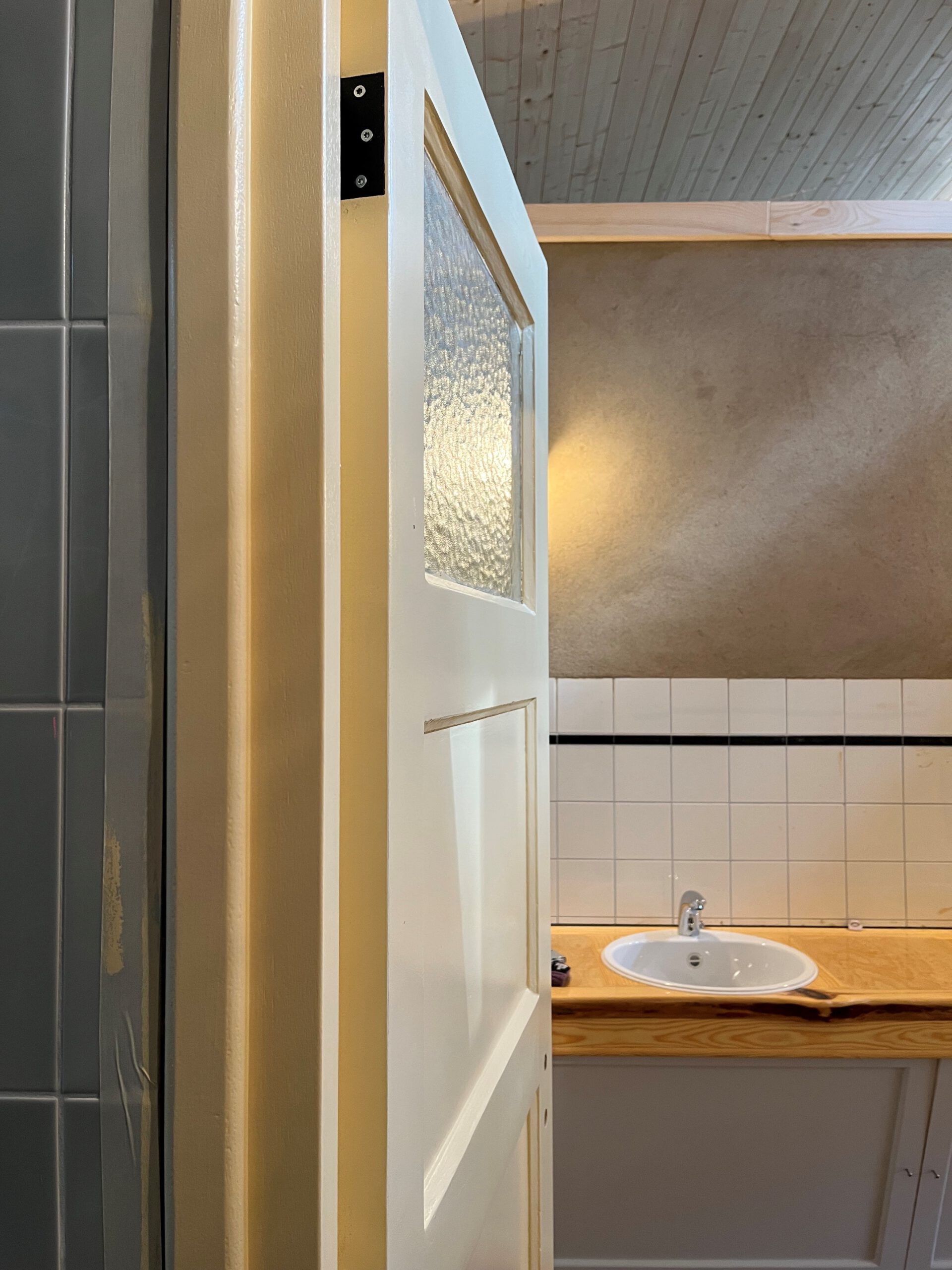 Großes Sanitär diesjährige Zwischenlösung / Kleines neues Sanitärhaus fertig!