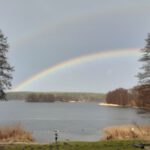 Regenbogen über dem Ellbogensee